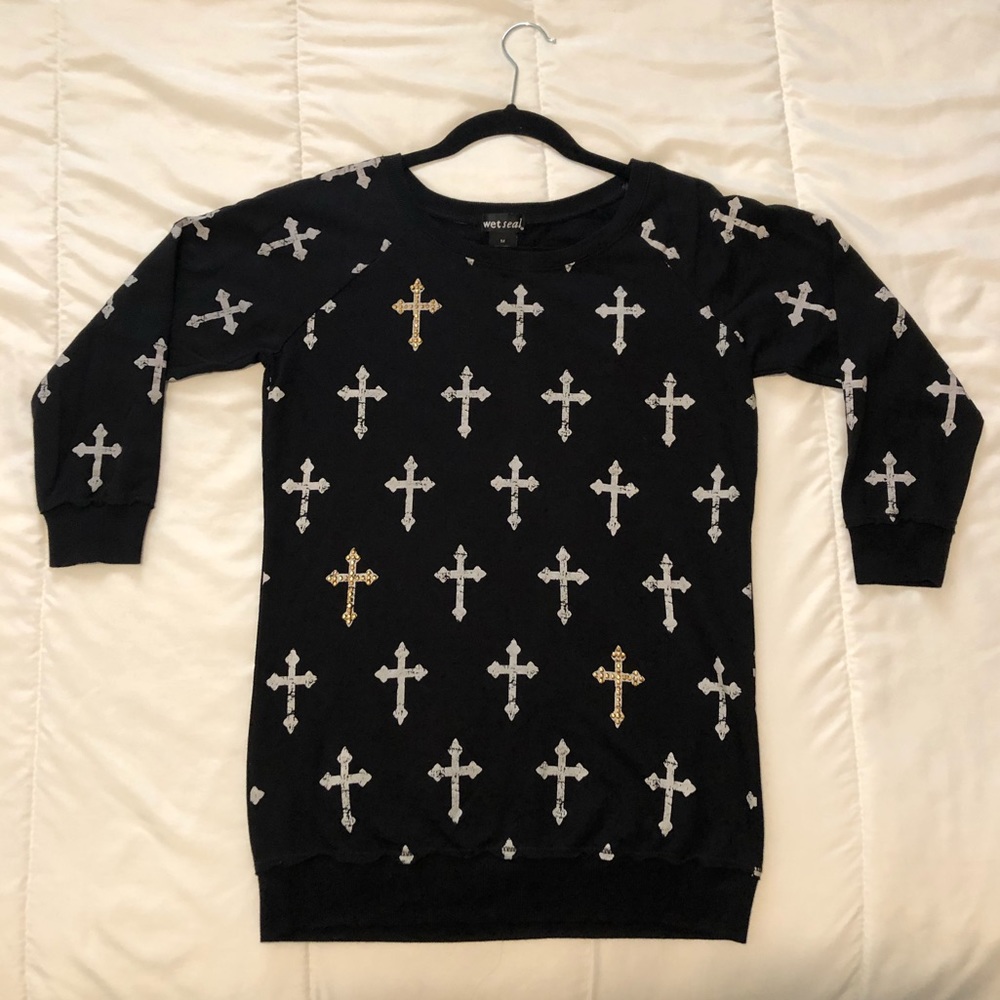 Wet Seal Cross Lightweight Black Sweater Crosses M